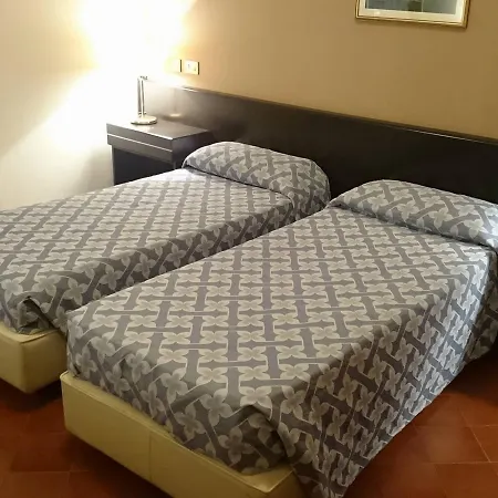 Europa 3*