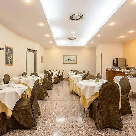 מלון Crisol Europa