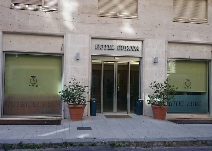 Szálloda Crisol Europa 3*